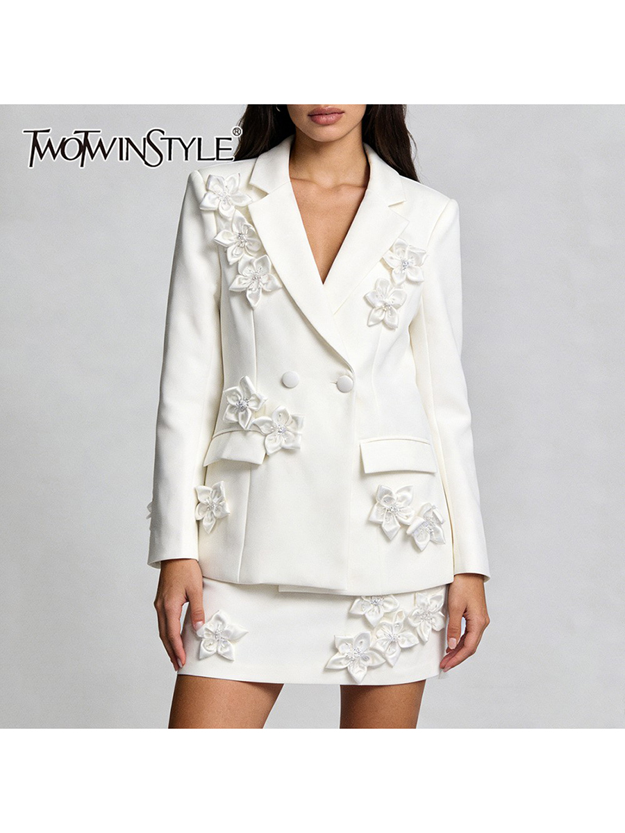 Double Breasted Blazer - Комплект TWOTWINSTYLE: Женский костюм-двойка с 3D-цветами,