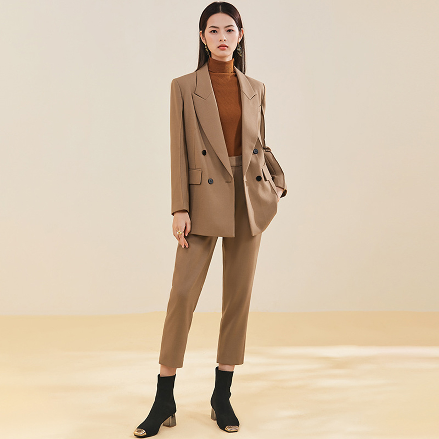 Женский деловой костюм Allinge – обзор и цена Double Breasted Blazer